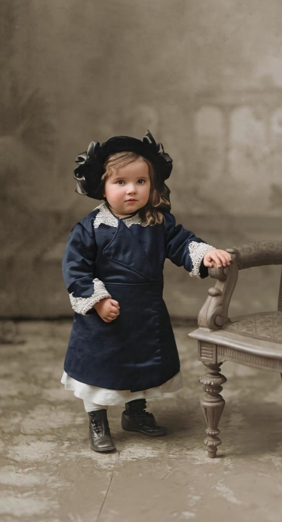 Barbara Joyce Vickers Christmas 1912